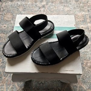 TRENDY Elastic Black Sandals
